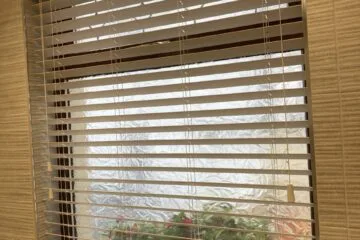 Venetian blinds home